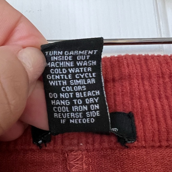 Courderoy mini skirt size medium - Picture 3 of 5